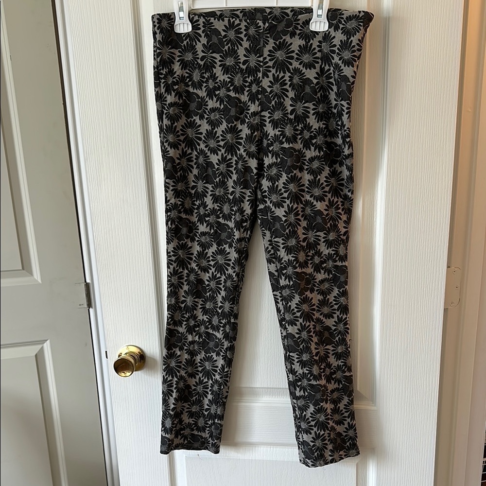 Free People Black and Gray Cropped Floral Pants